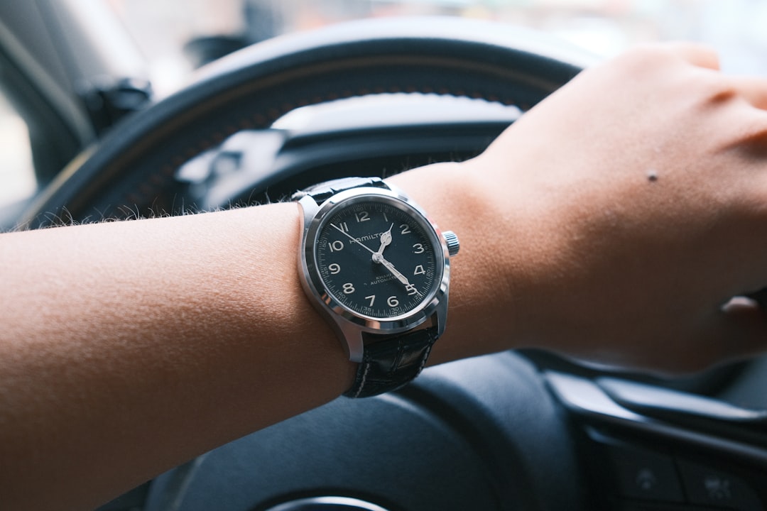 Waarom het herenzakhorloge de wetenschap nog steeds fascineert
