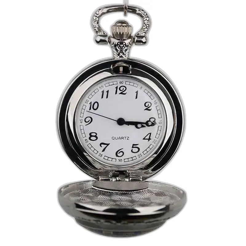 Liefdesboomketting met zilveren hangerhorloge