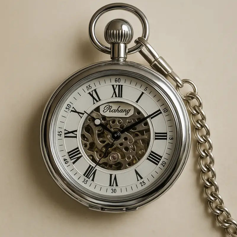 Zilver automatisch zakhorloge met ketting, tijdloze mechanische elegantie