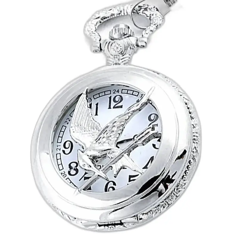 Zilveren Mockingjay zakhorloge geïnspireerd op de Hongerspelen met de hand