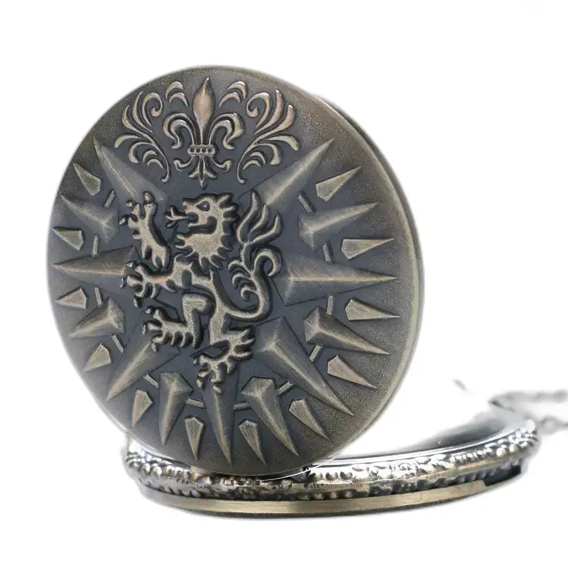 Op Game of Thrones geïnspireerde Golden Lion zakhorloge met sierlijk ontwerp