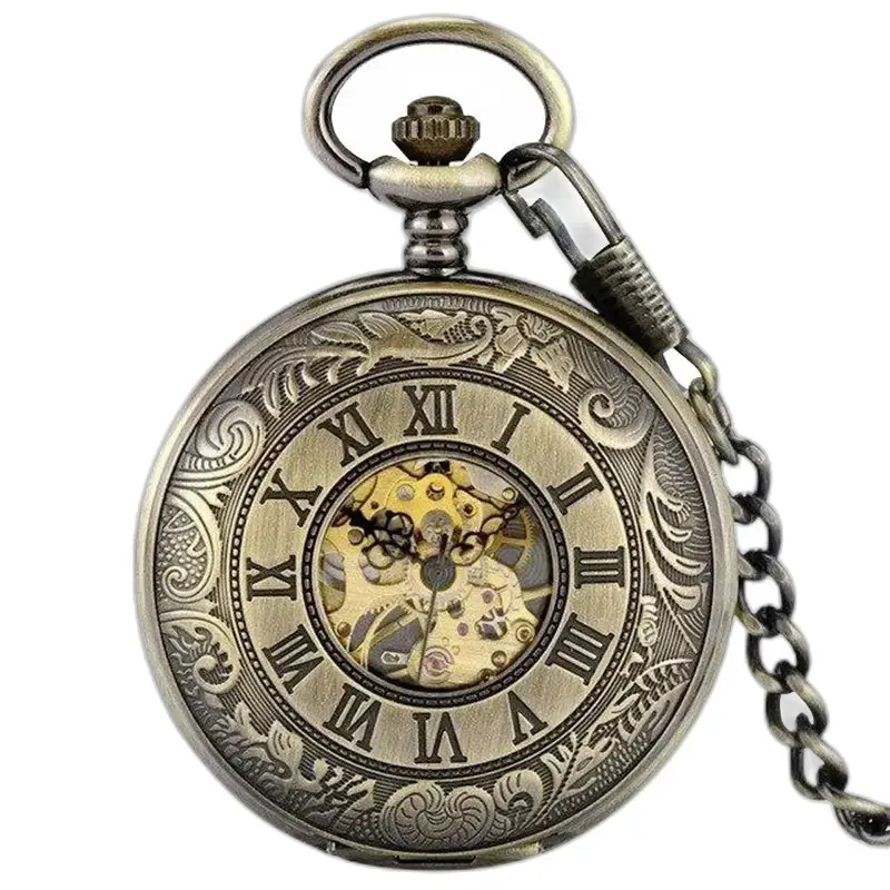 Demi Chasseur-stijl zakhorloge met een sierlijk bronzen ontwerp
