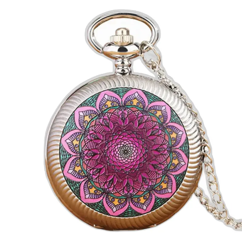 Vintage zakhorloge met mandala-motief en rood-gouden bloemmotief