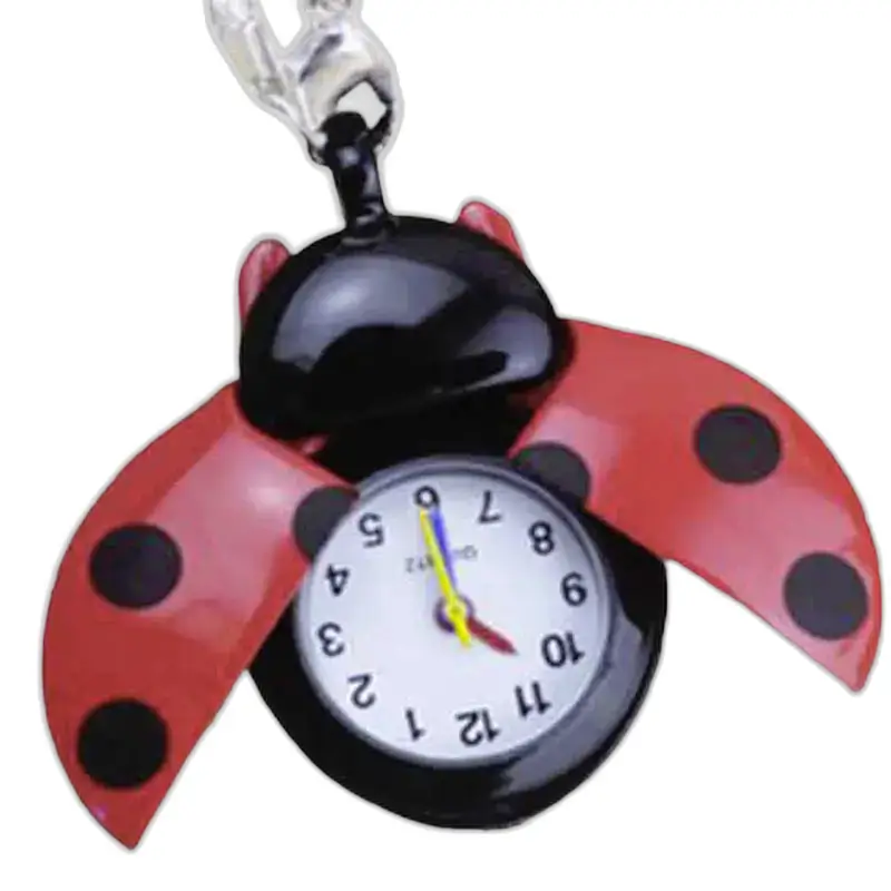 Lieveheersbeestje hangend horloge in zilver en goud, elegant juweel in de vorm van een lieveheersbeestje
