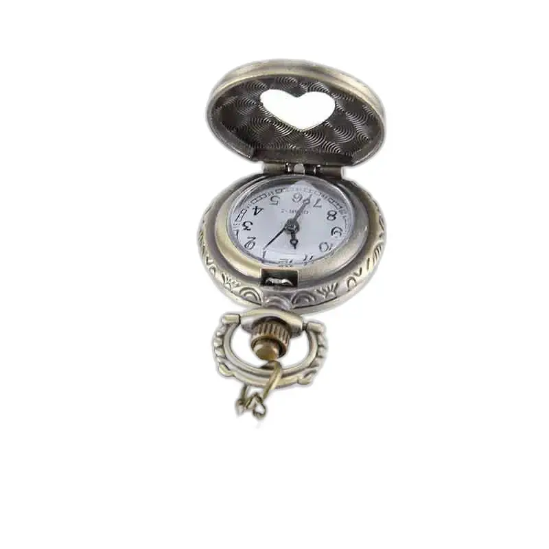 Antiek kettinghorloge met gegraveerd hart, open zilveren hangerhorloge