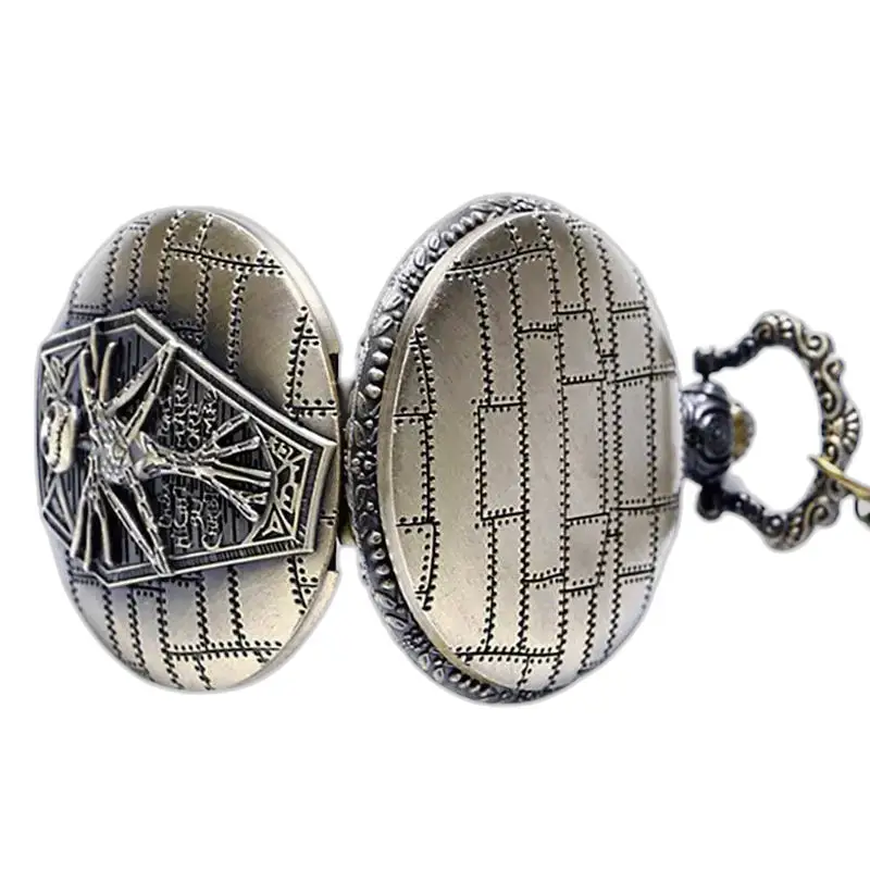 Nightmare Before Christmas kettinghorloge in brons met een open steampunk wijzerplaat