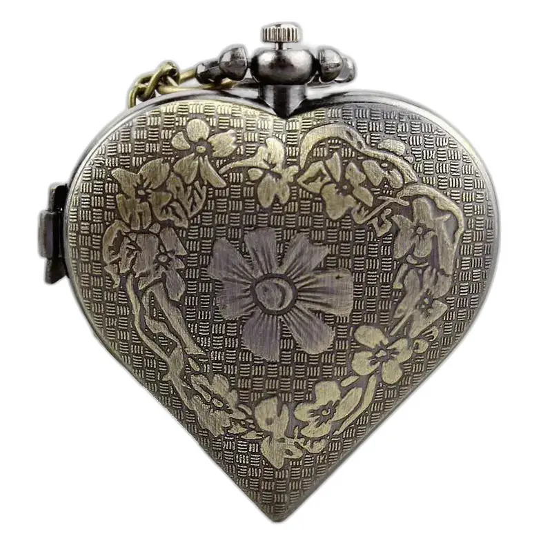 Vintage zilveren bronzen hartkettinghorloge met een bloemenharthorlogeontwerp