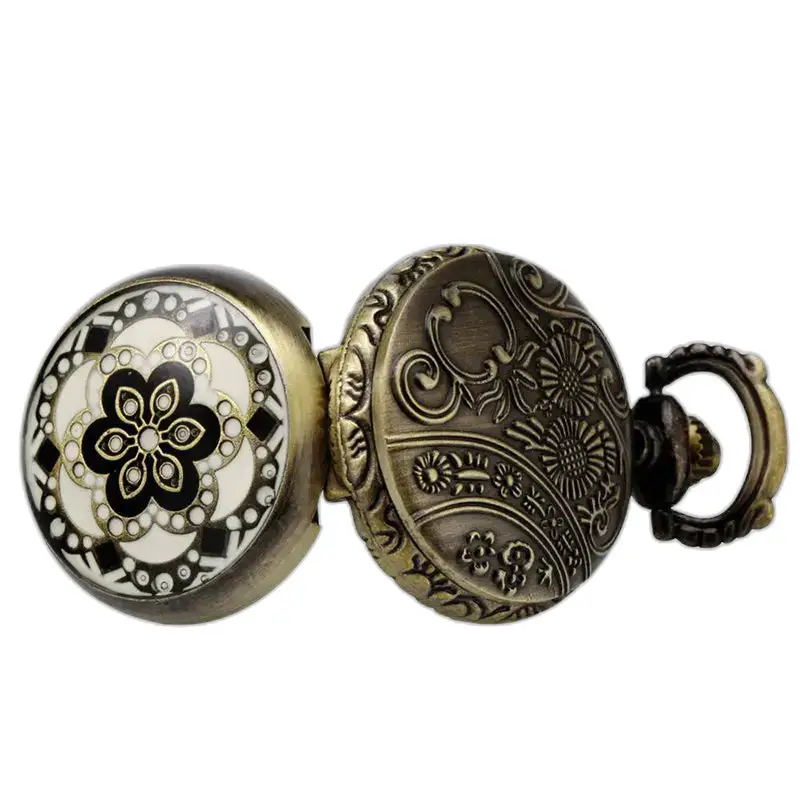Vintage chique marmeren bloemkettinghorloge met sierlijk bronzen zakhorloge