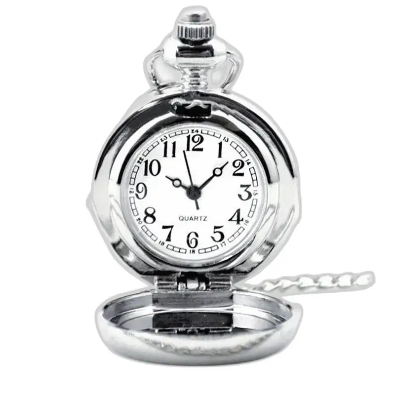 Zilveren kettinghorloge met open zakhorloge, fantasie-manga-stijl