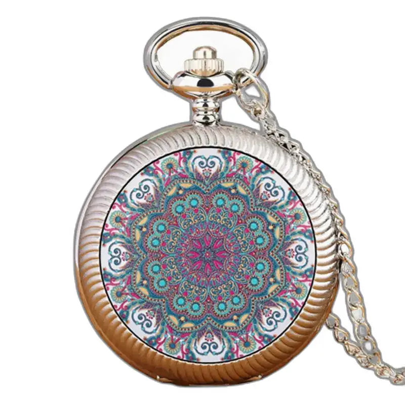 Vintage groen bloemenkettinghorloge in brons met analoog display en mandala-ontwerp