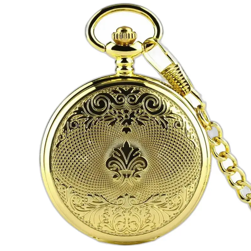 Luxe gouden zakhorloge voor heren en dames, versierd met koninklijke wapens en elegante ketting