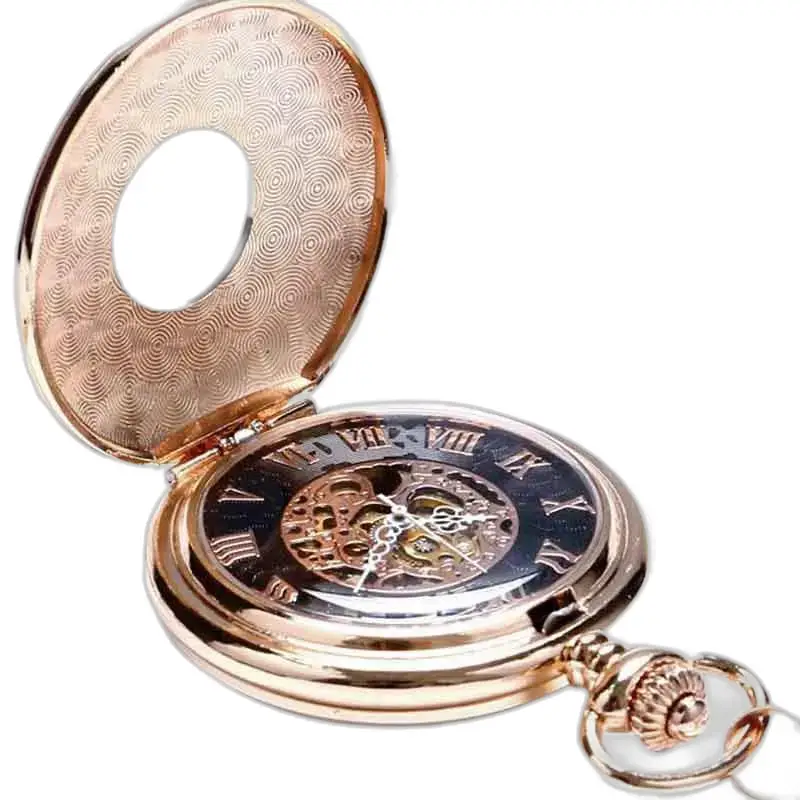 Luxe gouden parelmoer zakhorloge, elegant en verfijnd met zijn gouden glans