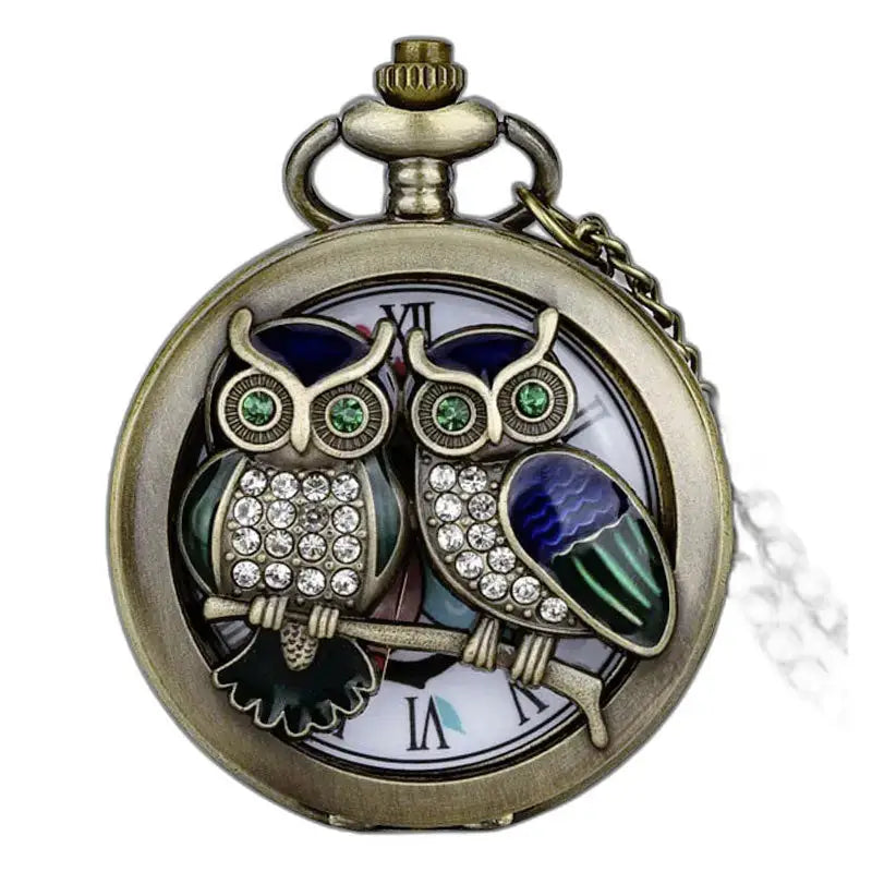 Klassiek bronzen vlinderkwartszakhorloge met elegant uilenmotief