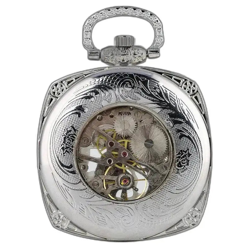 Modern chique zakhorloge met zichtbare schade voor stijlvolle mannen