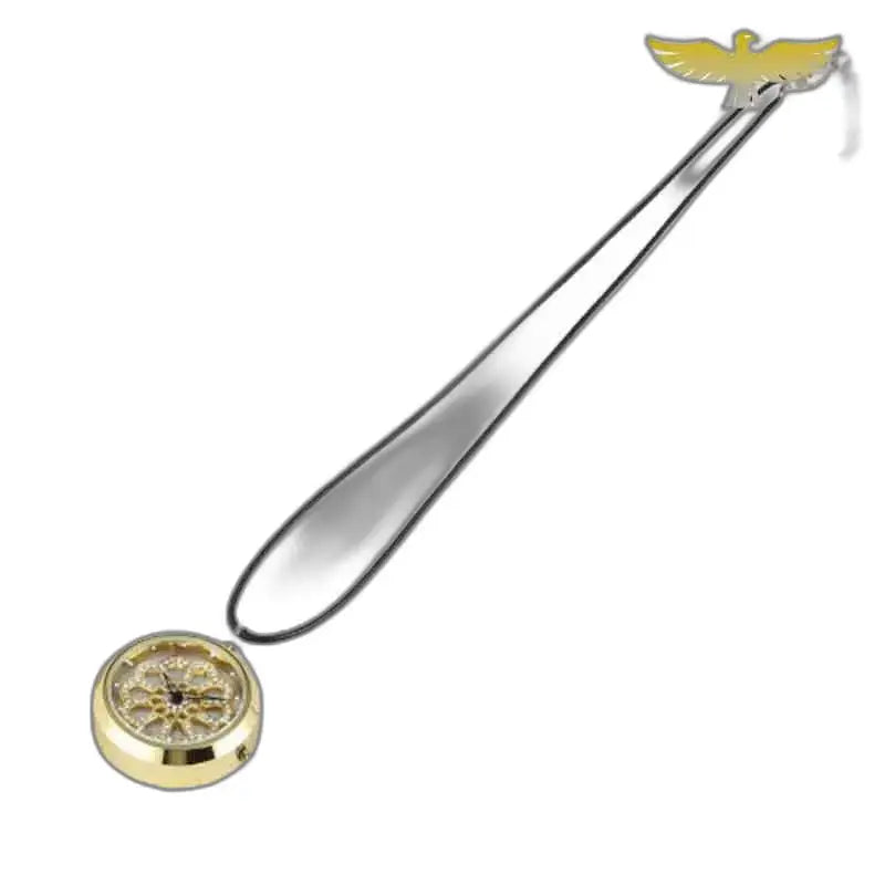 Opener in de vorm van een steenarend voor chic gouden dameshorloge met decoratieve zegel